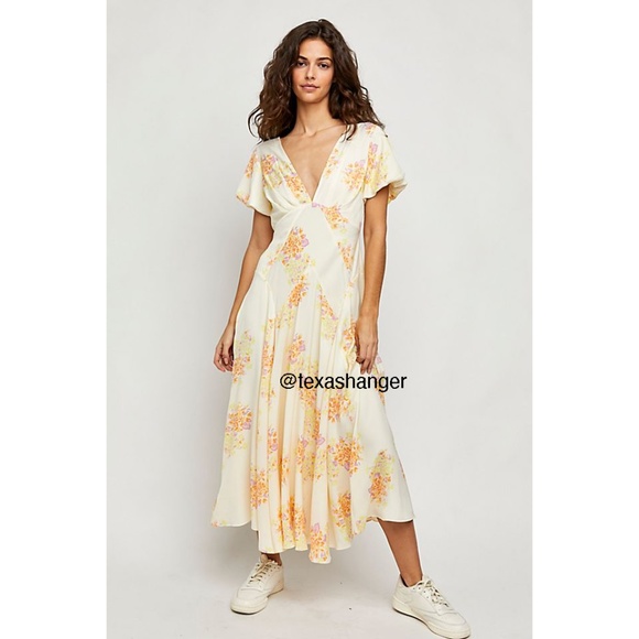 Free People Dresses & Skirts - NWT Free People Laura Printed Midi Dress M Medium Tea Combo